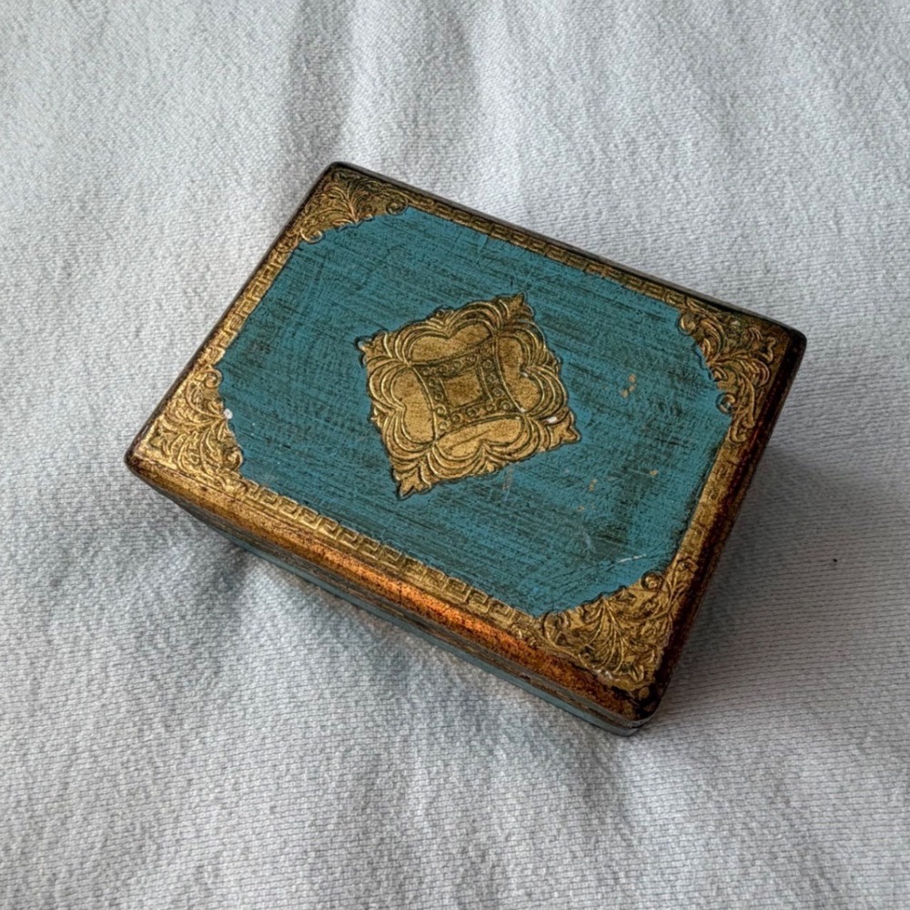 Vintage Reuge Swiss Music Box Mozart Eine Kleine Nachtmusik Florentine Gold Gilt